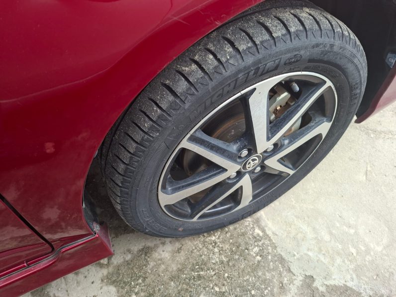
								TOYOTA COROLLA FIELDER WXB 2018 full									