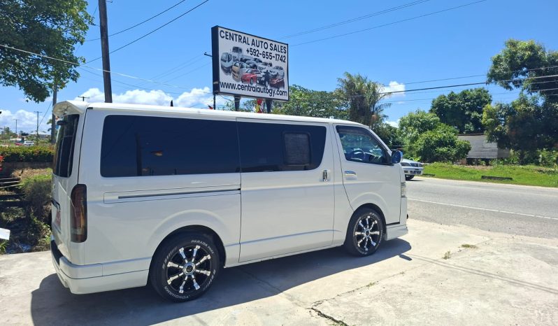 
								TOYOTA REGIUSACE Super GL VAN 2015 full									
