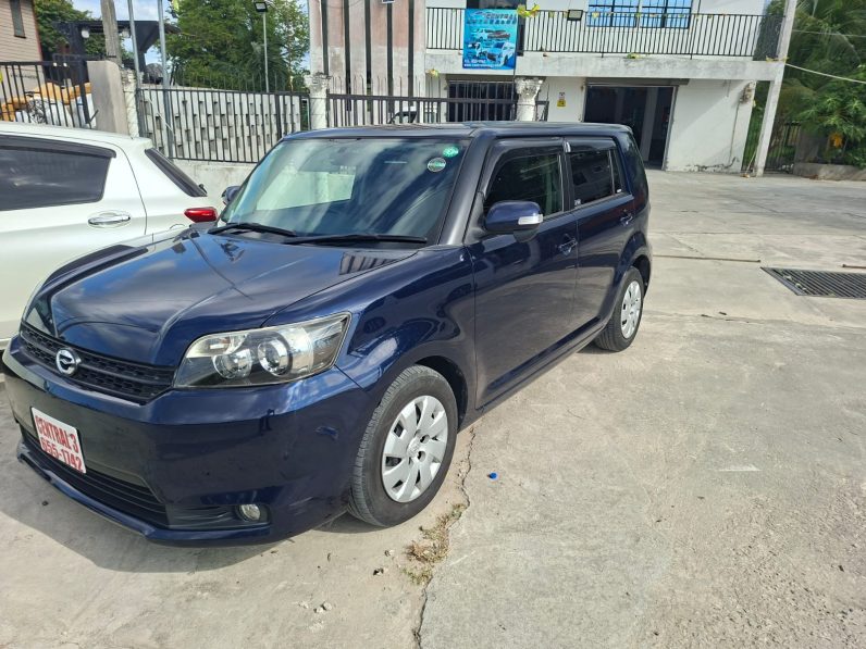 
								TOYOTA COROLLA RUMION 2015 full									