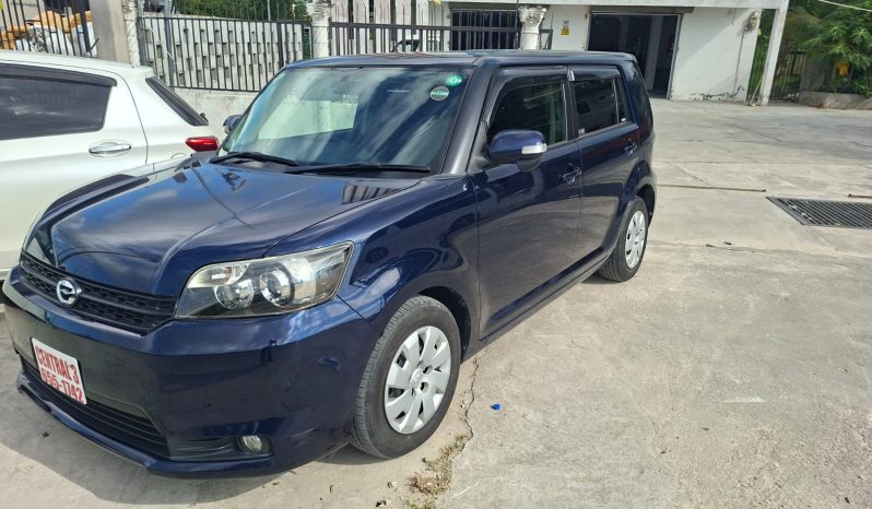 
								TOYOTA COROLLA RUMION 2015 full									