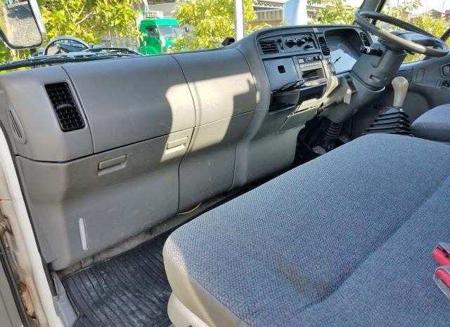 
								1995 MITSUBISHI CANTER 4D35 full									