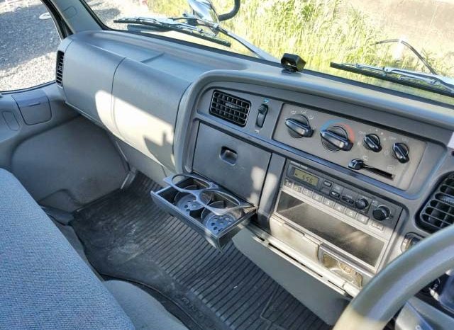 
								1995 MITSUBISHI CANTER 4D35 full									
