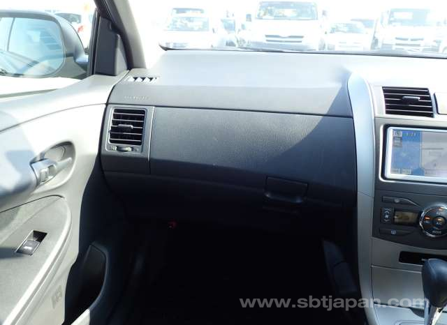 
								TOYOTA COROLLA FIELDER 2010 X HID LTD full									