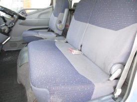 2003 Mitsubishi Canter 4 doors