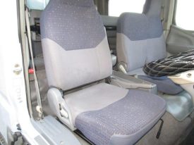 2003 Mitsubishi Canter 4 doors