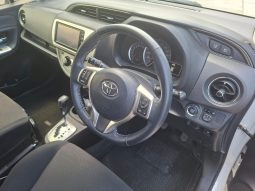 2015 TOYOTA VITZ
