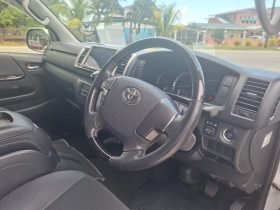 2017 Toyota Hiace Super GL