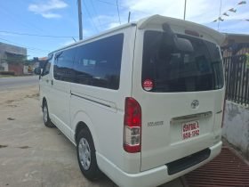 2017 Toyota Hiace Super GL