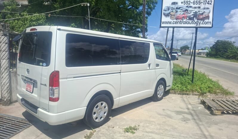 
TOYOTA HIACE VAN 2016 SUPER GL full									