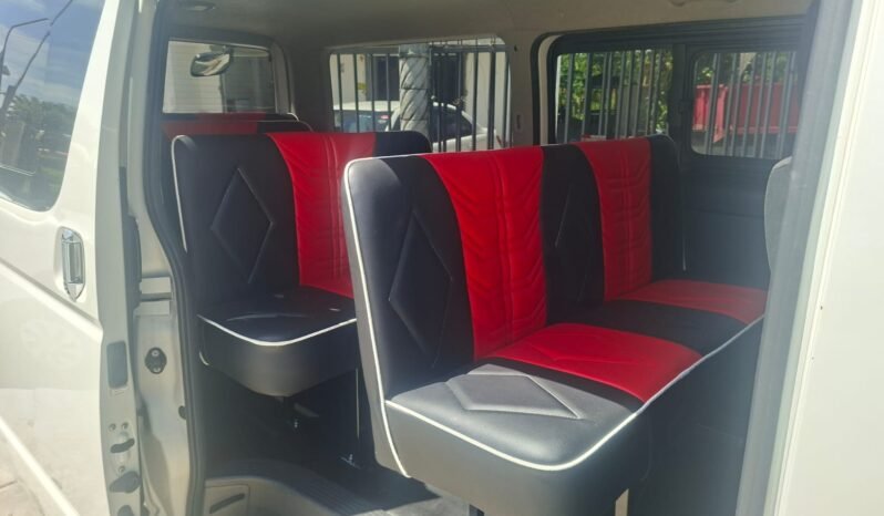 
TOYOTA HIACE VAN 2016 SUPER GL full									