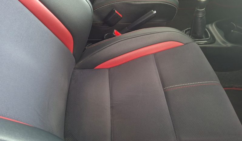 
								2014 vitz g MODELS full									