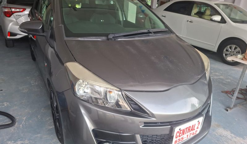 
								2014 vitz g MODELS full									