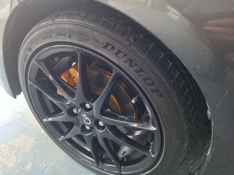 
								2014 vitz g MODELS full									