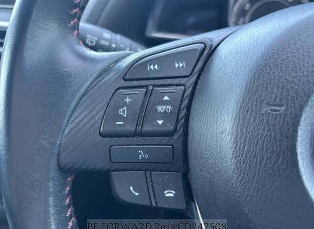 
2015 MAZDA AXELA SPORT full									