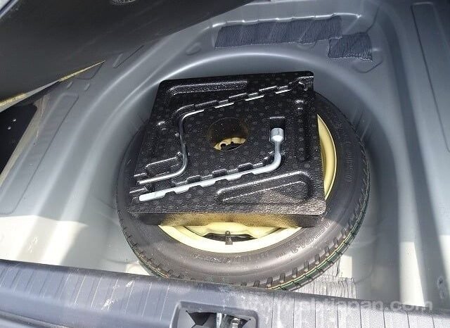 
2013 TOYOTA ALLION full									