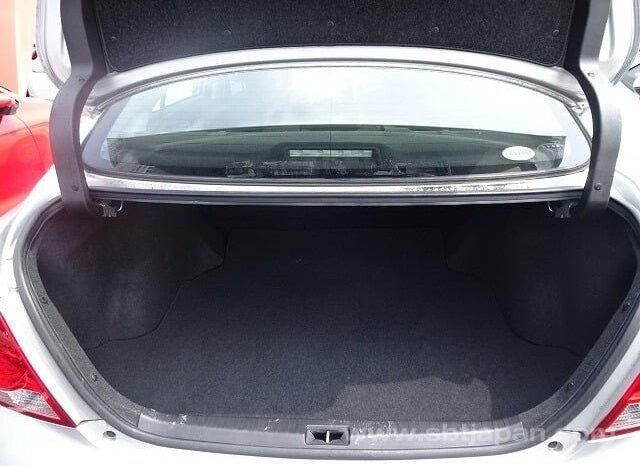 
2013 TOYOTA ALLION full									