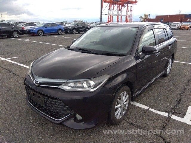 Toyota Fielder